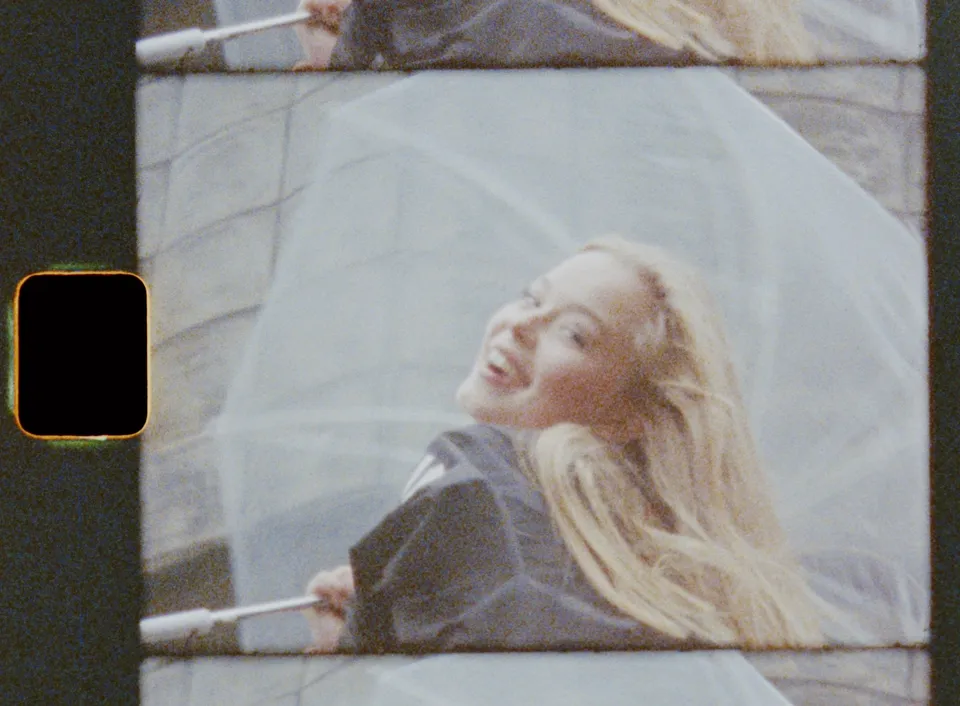 Still from the “High” music video (7/7)